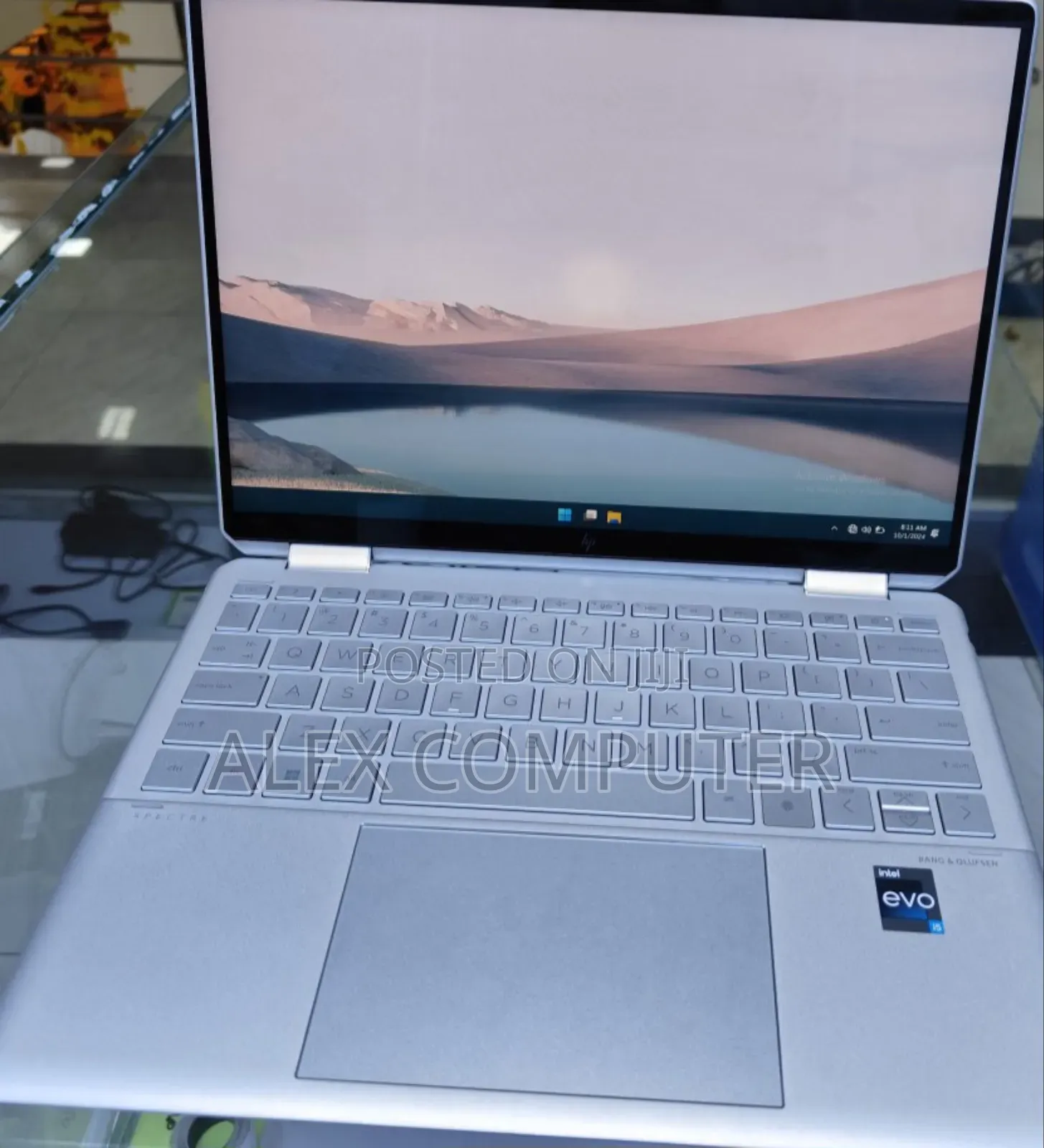 New Laptop HP Envy X360 8GB Intel Core I5 SSD 512GB