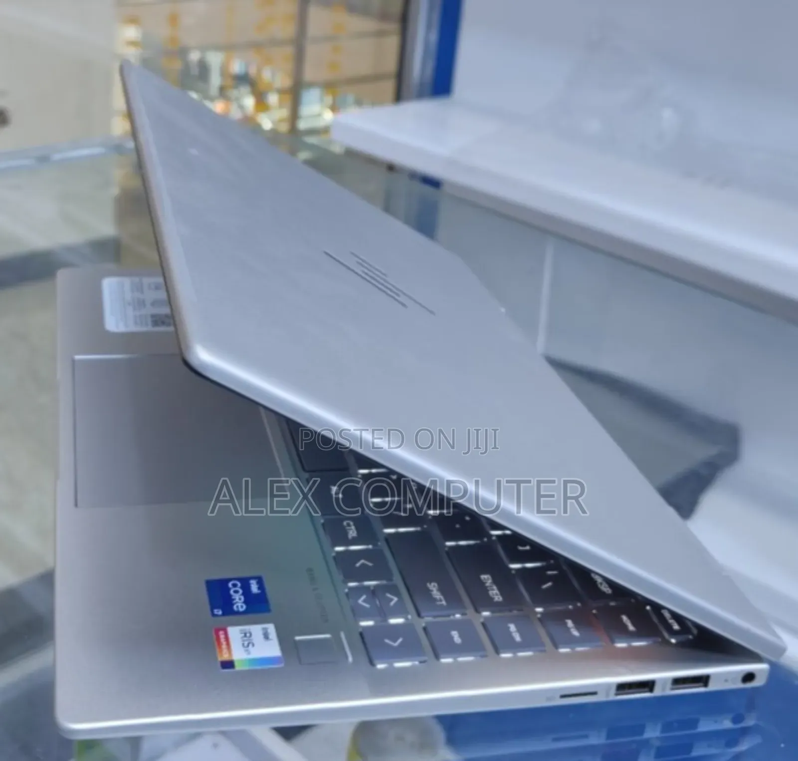 New Laptop HP Envy X360 16GB Intel Core I7 SSD 1T