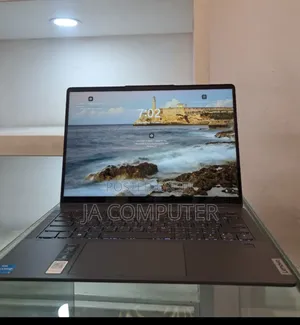 New Laptop Lenovo ThinkPad Yoga 8GB Intel Core I3 SSD 256GB