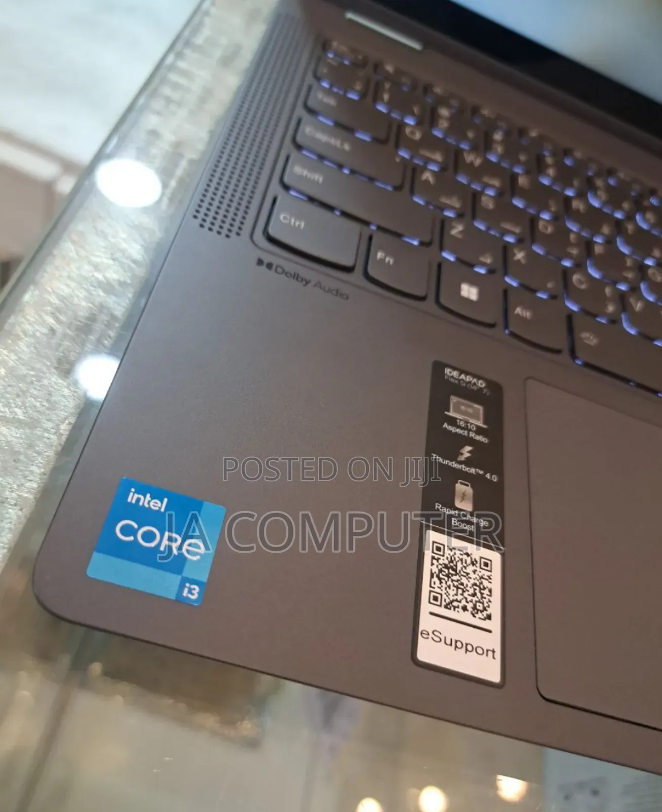 New Laptop Lenovo ThinkPad Yoga 8GB Intel Core I3 SSD 256GB