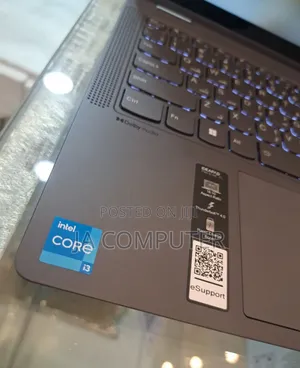 New Laptop Lenovo ThinkPad Yoga 8GB Intel Core I3 SSD 256GB