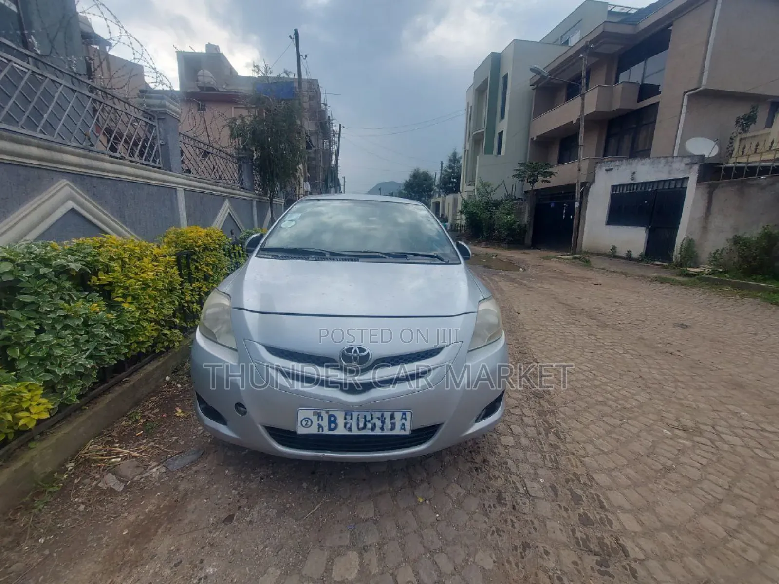 Toyota Yaris 2010 Silver