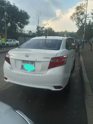 Toyota Yaris 2014 Ivory