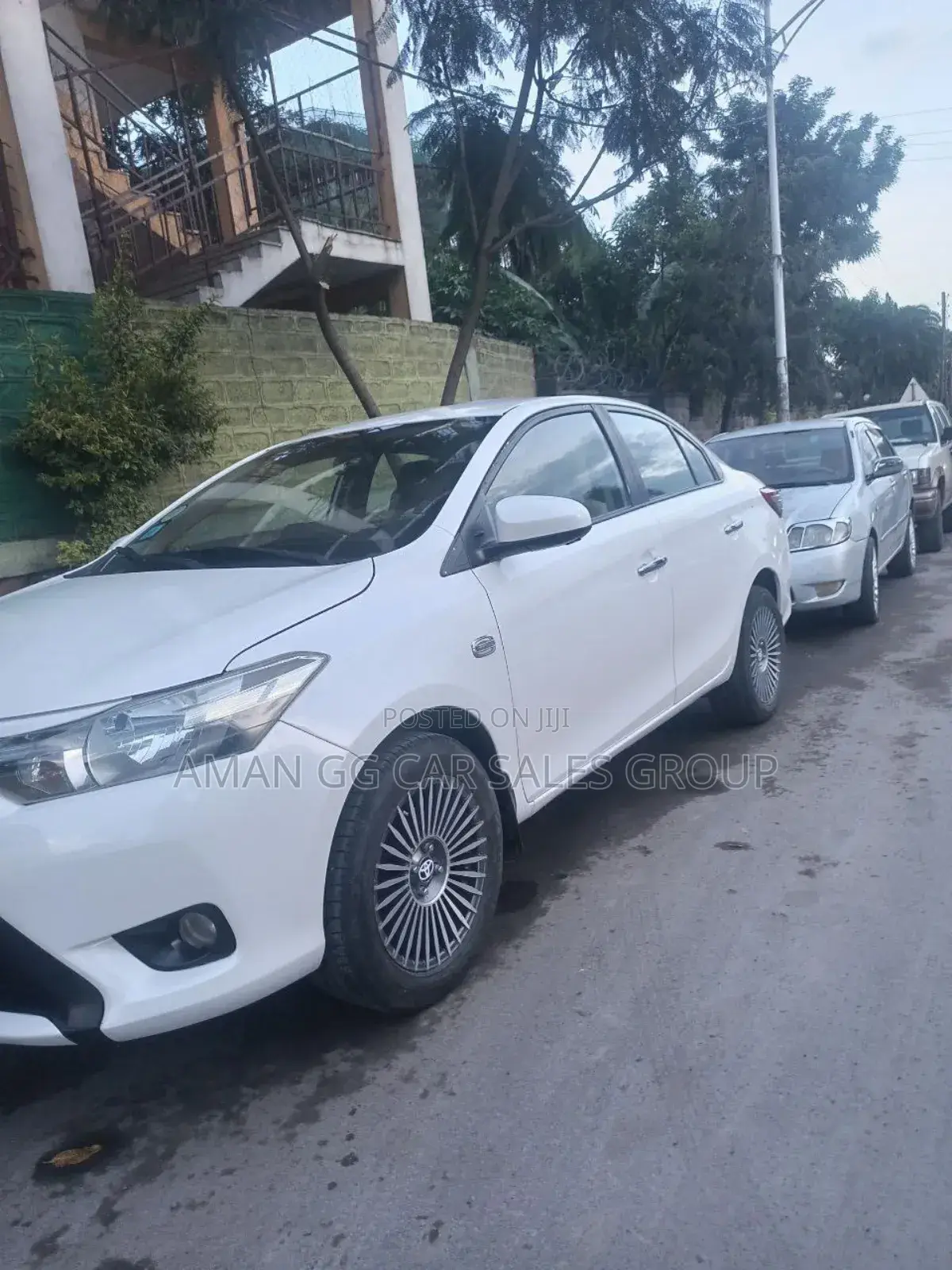 Toyota Yaris 2014 Ivory