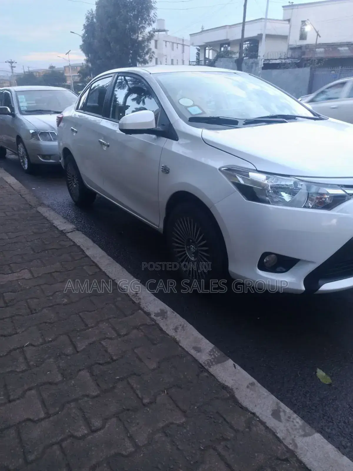 Toyota Yaris 2014 Ivory