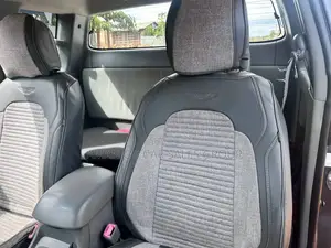 Toyota HiAce 2011 White