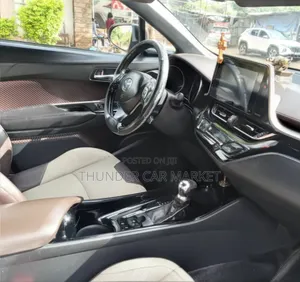 Toyota C-HR 2018 Burgundy