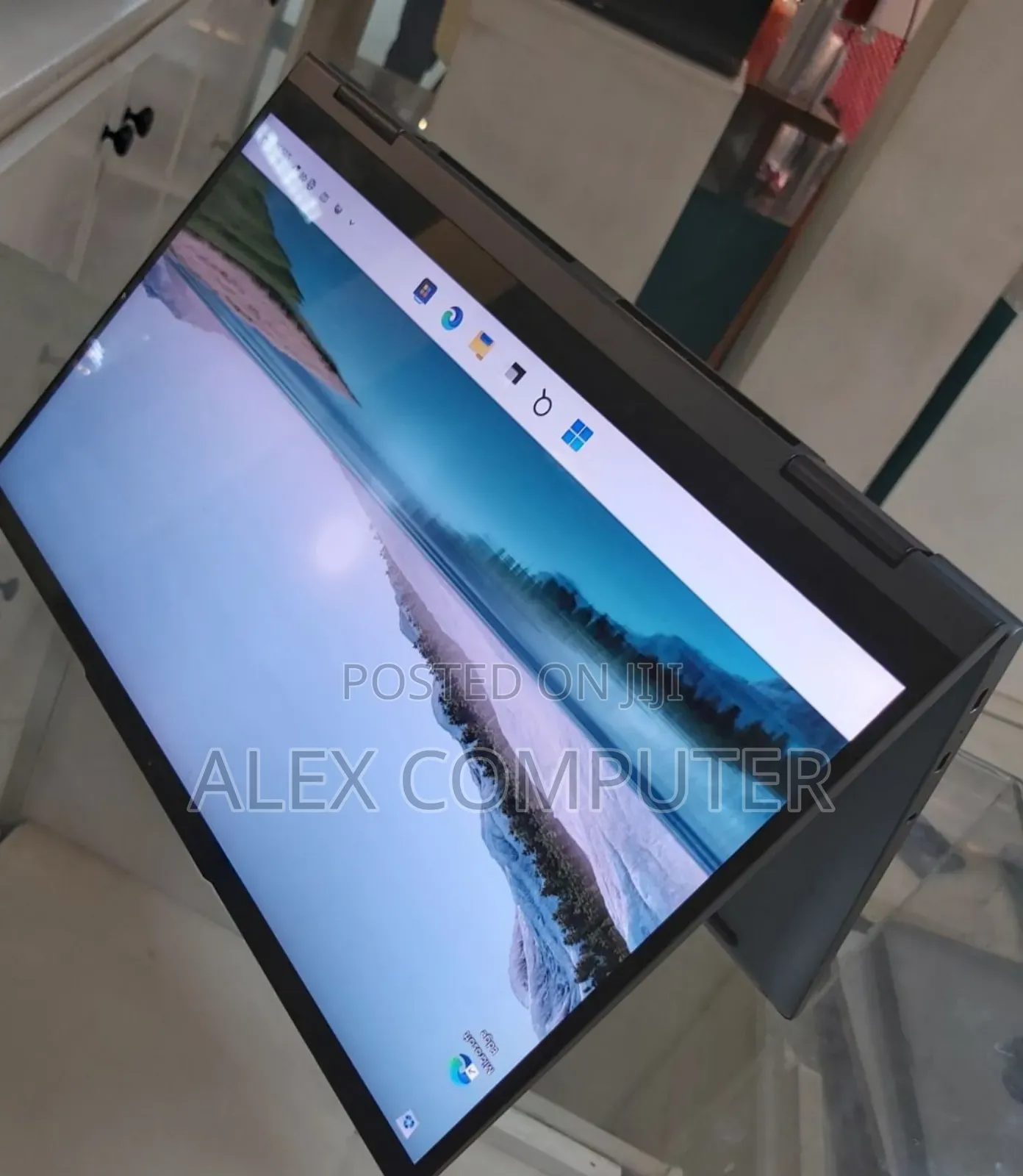 New Laptop Lenovo Lrgion 7i 16GB Intel Core I7 SSD 512GB