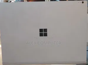 New Laptop Microsoft Surface 8GB Intel Core I5 SSD 256GB