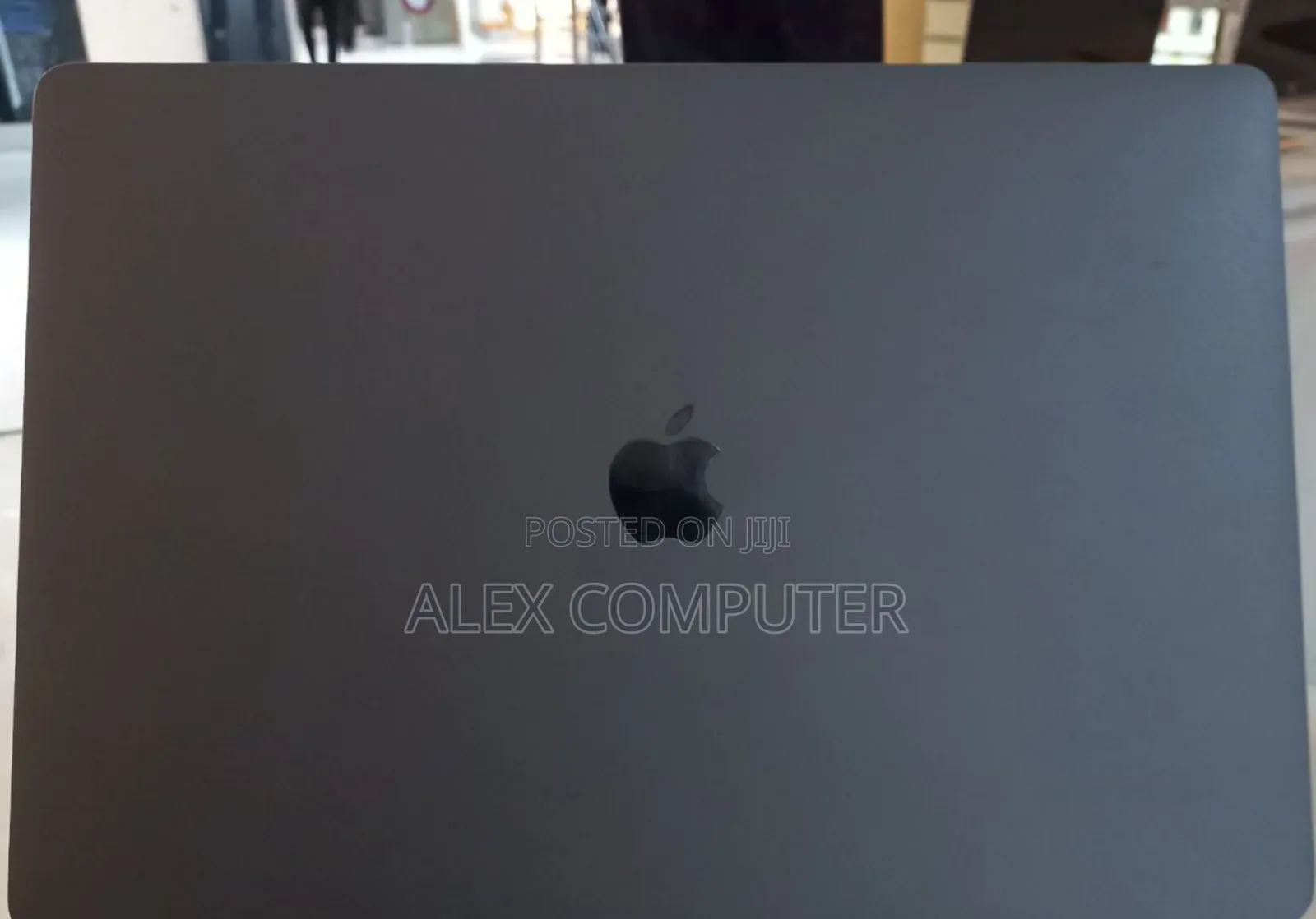 New Laptop Apple MacBook 2016 16GB Intel Core I7 SSD 512GB