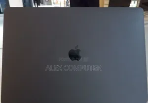 New Laptop Apple MacBook 2016 16GB Intel Core I7 SSD 512GB