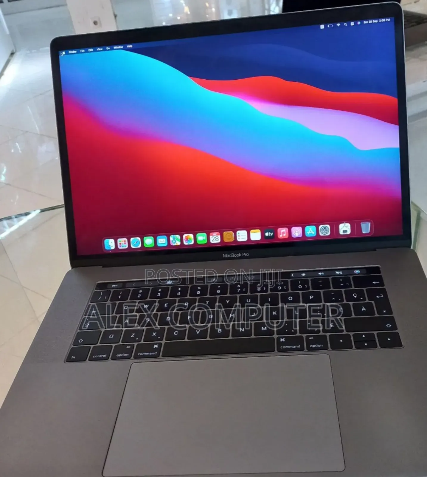 New Laptop Apple MacBook 2016 16GB Intel Core I7 SSD 512GB