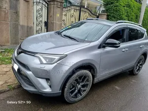 Toyota RAV4 2018 Silver