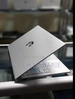 New Laptop HP Pavilion 15 8GB Intel Core i7 SSD 512GB