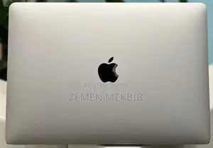 New Laptop Apple MacBook 2017 8GB Intel Core I5 SSD 256GB