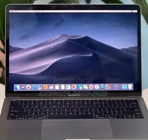New Laptop Apple MacBook 2017 8GB Intel Core I5 SSD 256GB