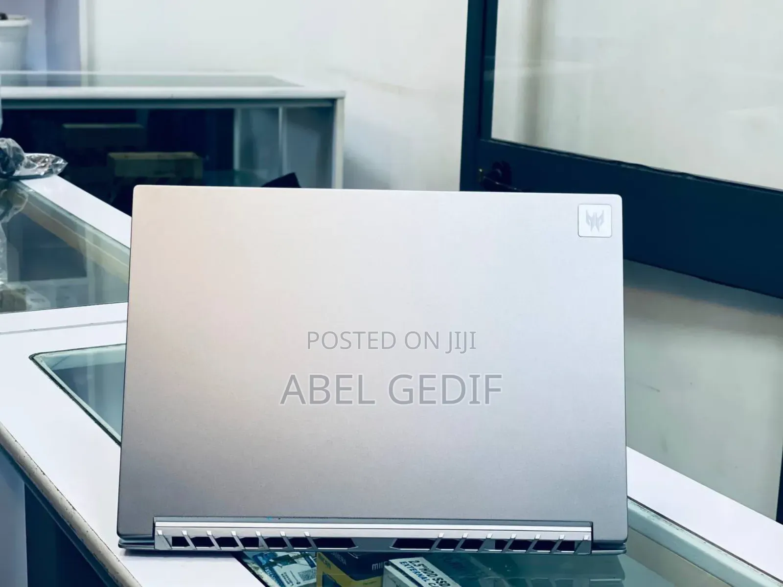 New Laptop Acer Predator Triton 500 SE 16GB Intel Core I7 SSD 1T