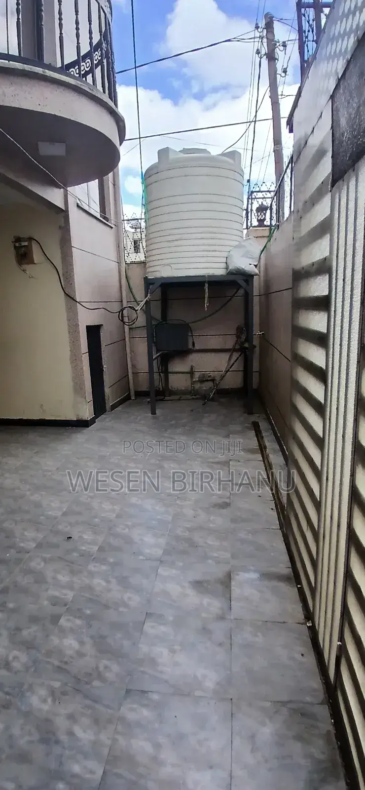 6bdrm House in 72, Bole for rent