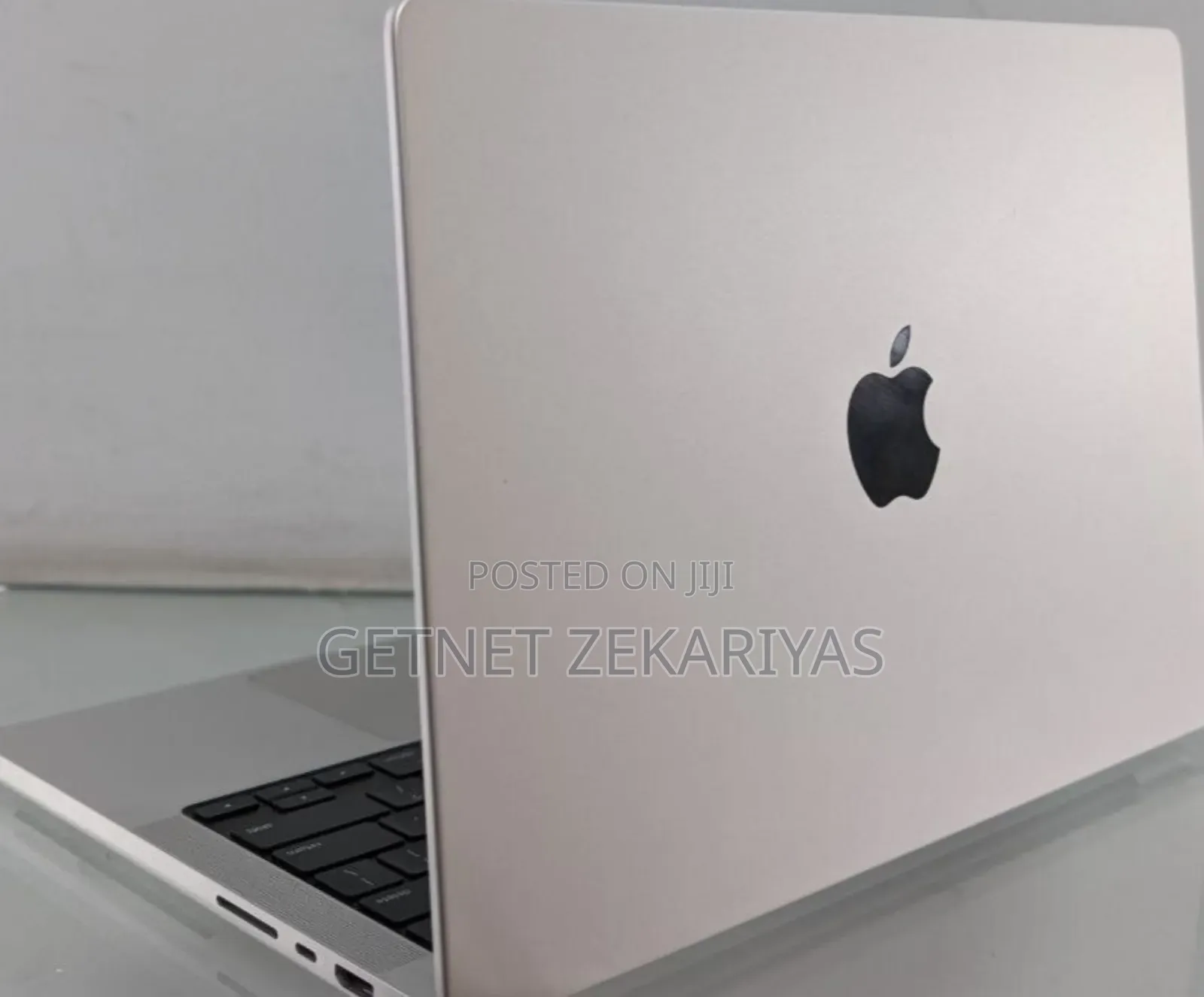 New Laptop Apple MacBook Pro M1 16GB Apple M1 Pro SSD 512GB
