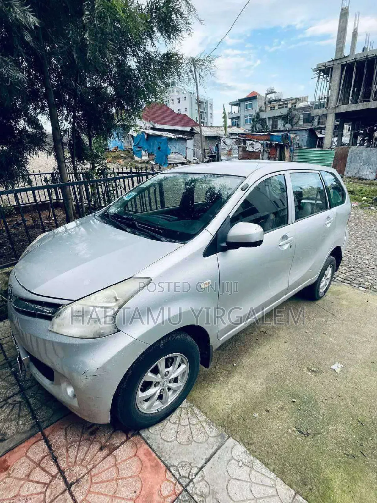 Toyota Avanza 2013 Silver