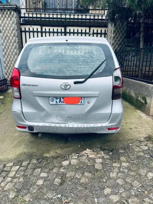 Toyota Avanza 2013 Silver
