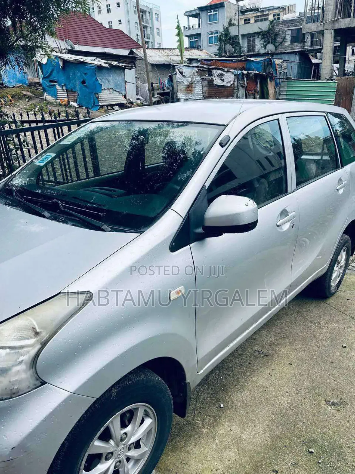 Toyota Avanza 2013 Silver