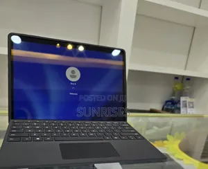 New Laptop Microsoft Surface Pro 9 16GB Intel Core I7 SSD 1T