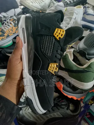 Air Jordan 4 Royal Good Quality Sneaker