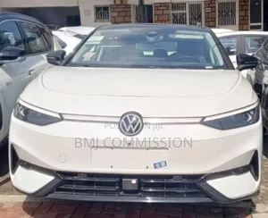 Photo - New Volkswagen 1 2023 White