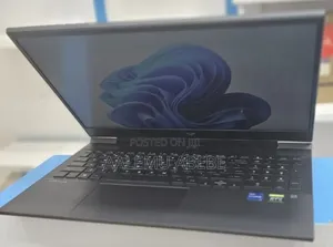 New Laptop HP Victus 16 16GB Intel Core I7 SSD 512GB