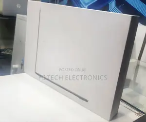 Photo - New Laptop Apple MacBook Air 2023 M2 8GB Apple M2 SSD 256GB