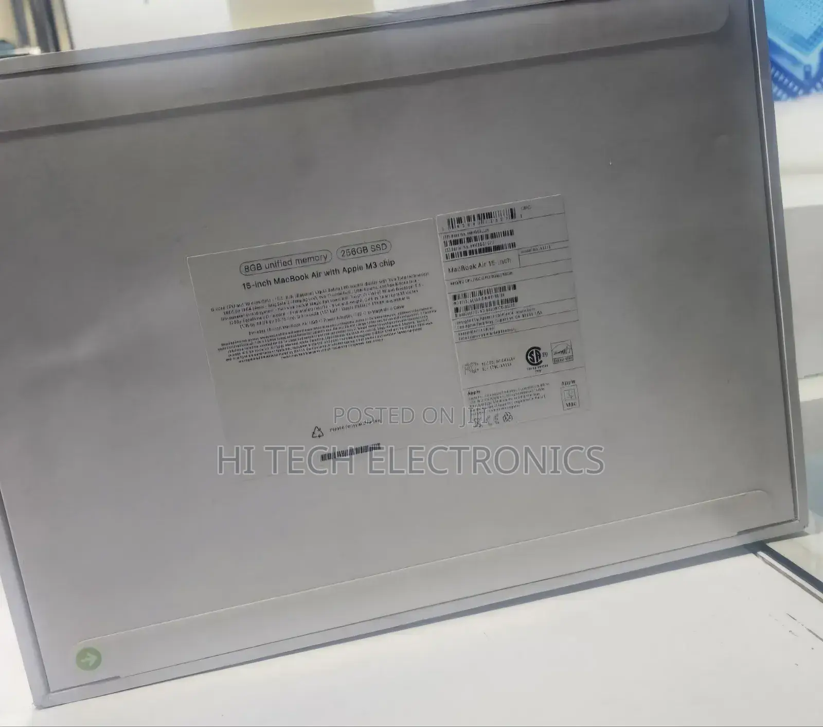 New Laptop Apple MacBook Air 2023 M2 8GB Apple M2 SSD 256GB