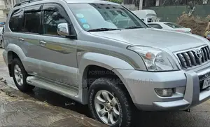 Photo - Toyota Land Cruiser Prado 2008 Silver