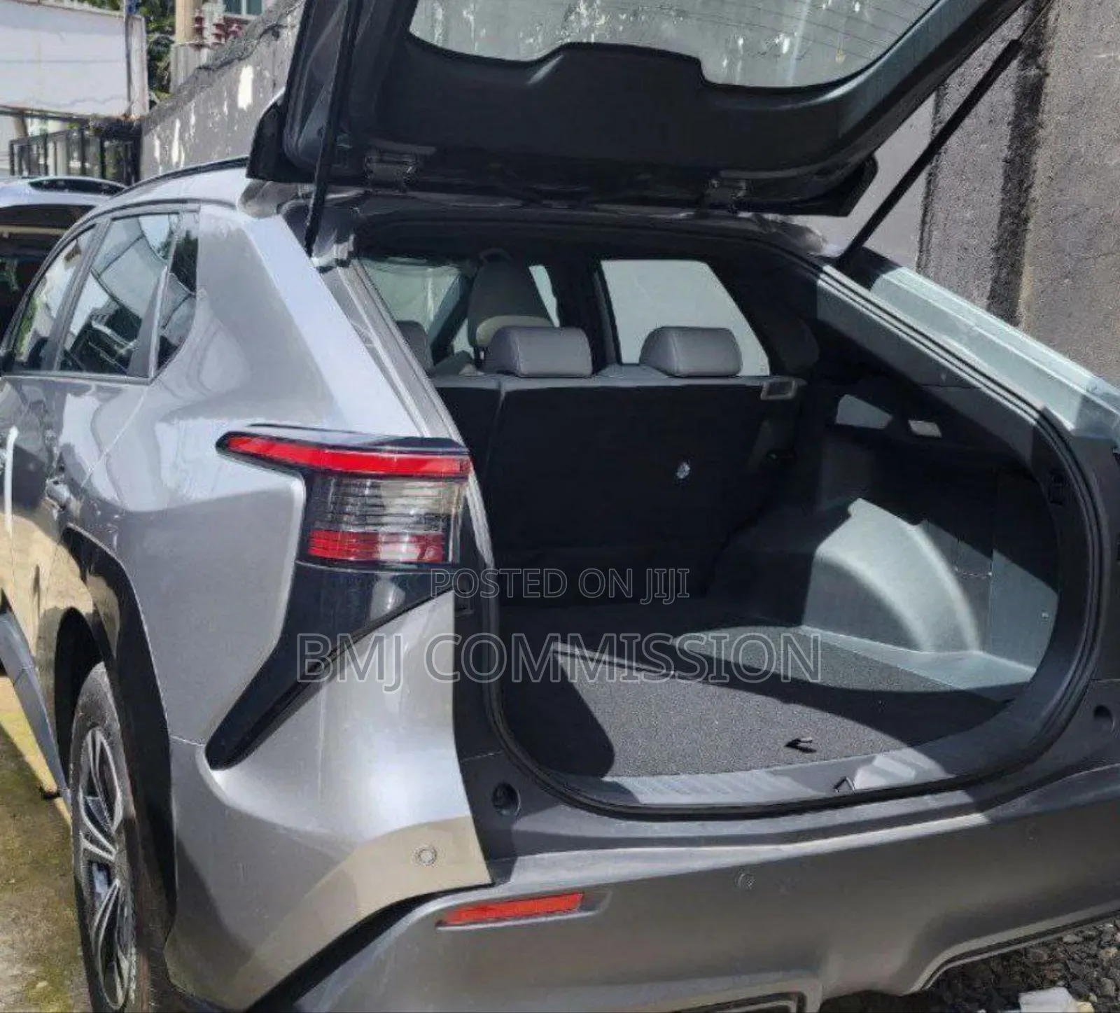 New Toyota bZ4X 71.4 kWh FWD 2023 Gray