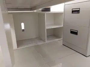 Office Furniture Table/Desk የቢሮ ፈርኒቸር ጠረጴዛ