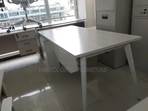 Office Furniture Table/Desk የቢሮ ፈርኒቸር ጠረጴዛ