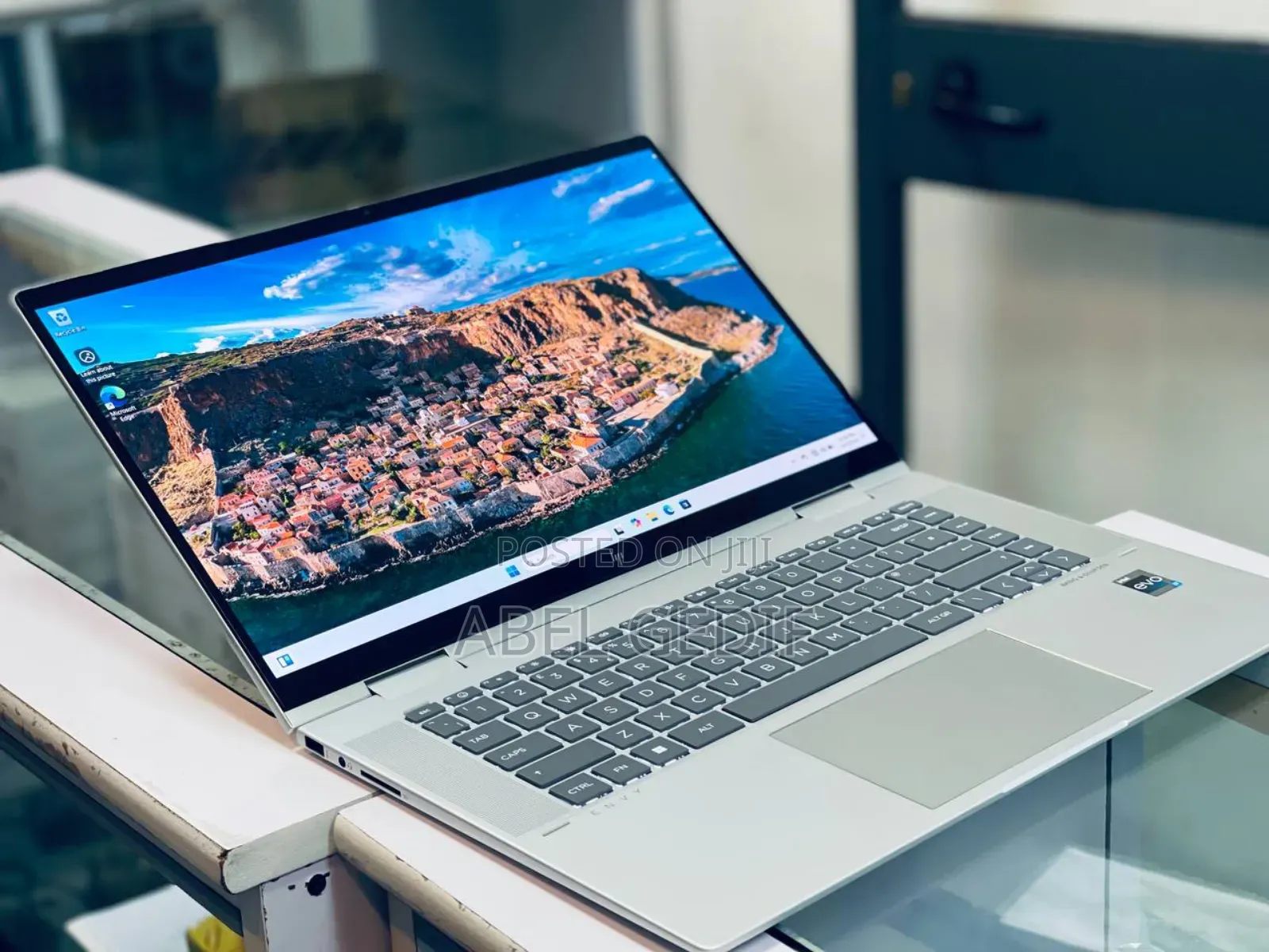 New Laptop HP Envy X360 16GB Intel Core I7 SSD 512GB