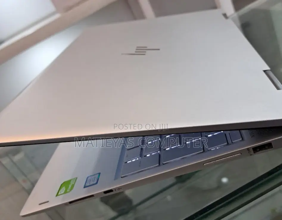 New Laptop HP Envy X360 20GB Intel Core I5 SSD 256GB