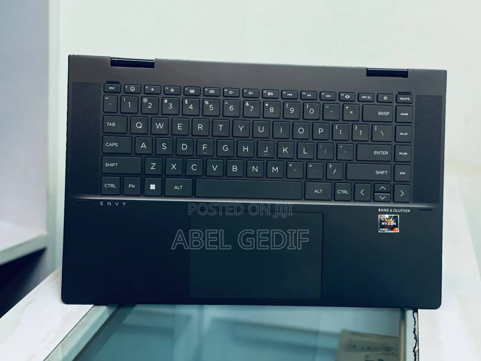 New Laptop HP Envy X360 16GB AMD Ryzen 7 SSD 512GB