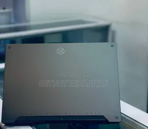 New Laptop Asus 16GB AMD Ryzen 7 SSD 512GB