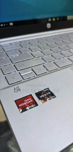 Photo - New Laptop HP Pavilion 15 16GB Intel Core I5 SSD 512GB