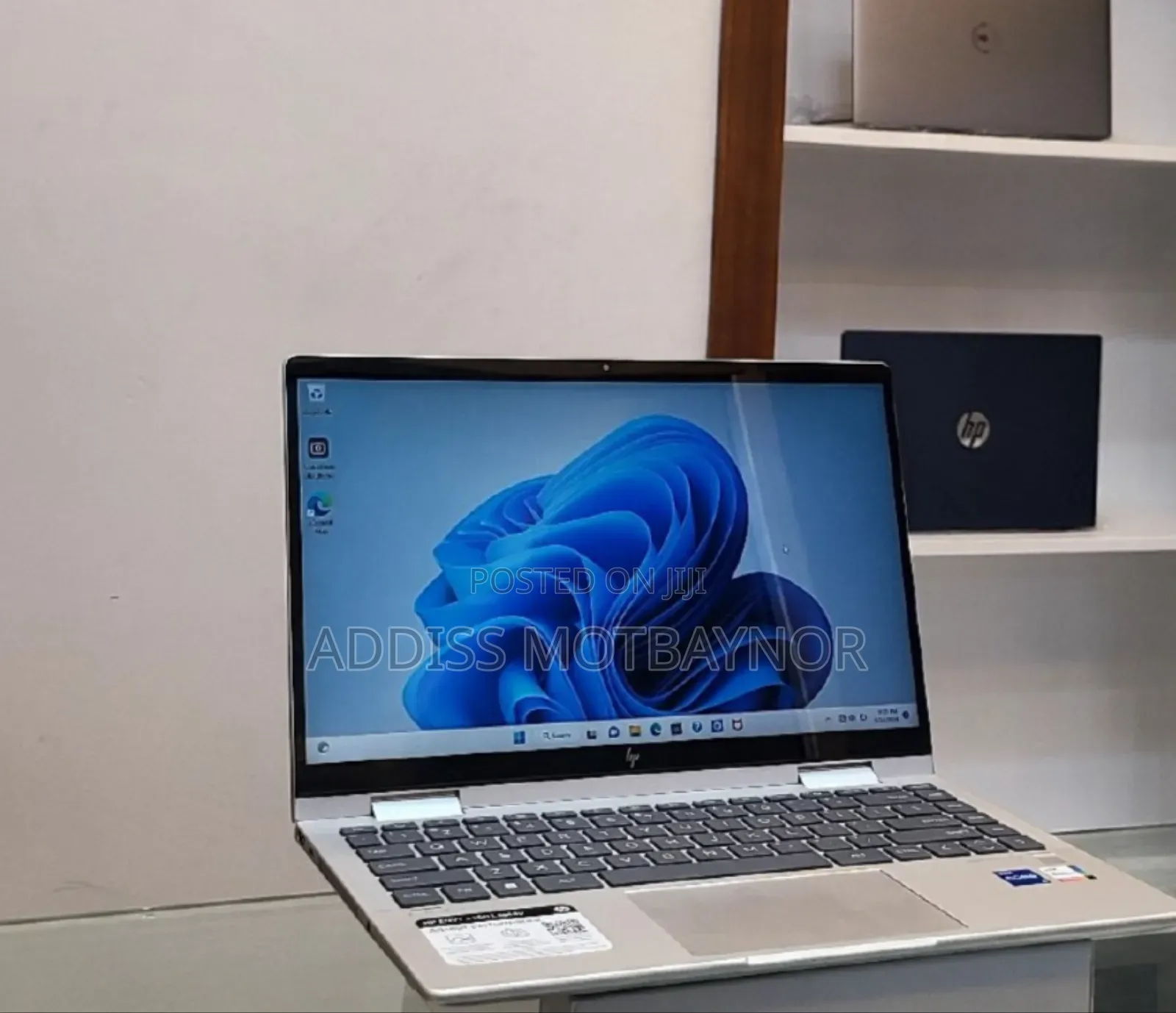 New Laptop HP Envy X360 8GB Intel Core I5 SSD 512GB