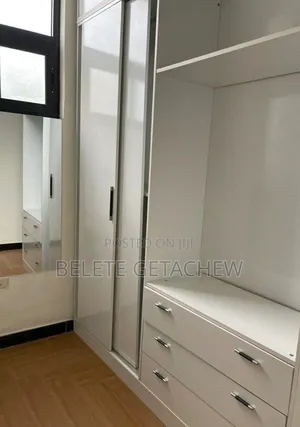 4bdrm Villa in Yerer, Luxury Villa, Gullele for sale