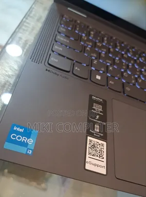 New Laptop Lenovo Yoga C930 8GB Intel Core I3 SSD 256GB