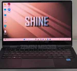 Photo - New Laptop Samsung 8GB Intel Core I5 SSD 256GB