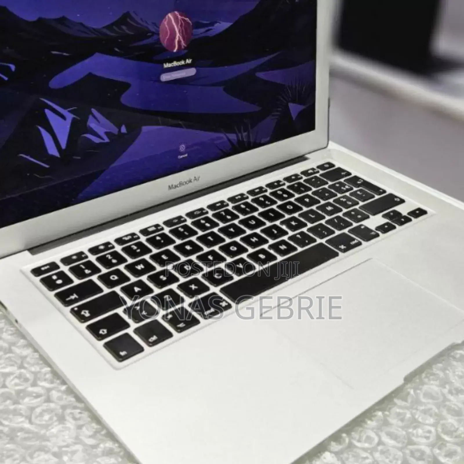 New Laptop Apple MacBook Air 2014 8GB Intel Core I7 SSD 256GB