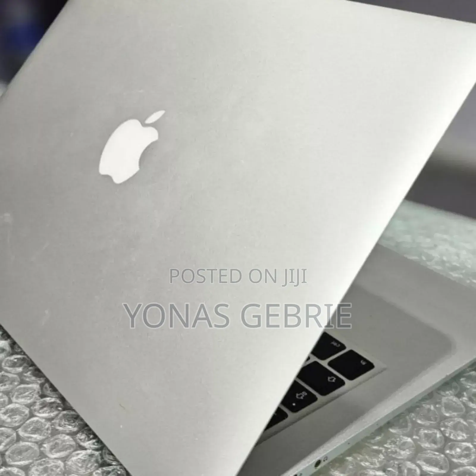 New Laptop Apple MacBook Air 2014 8GB Intel Core I7 SSD 256GB