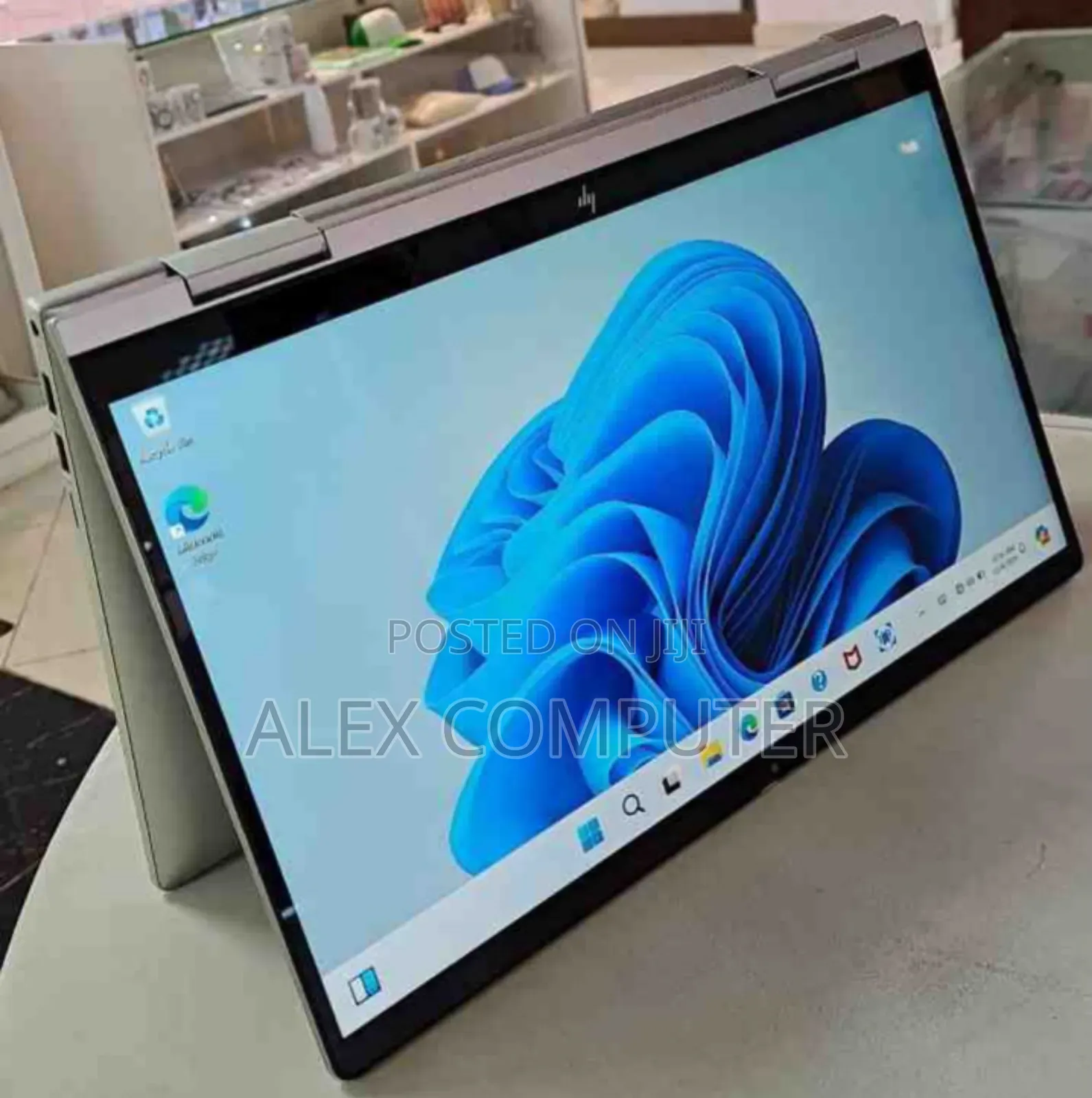 New Laptop HP Envy X360 16GB Intel Core I7 SSD 1T