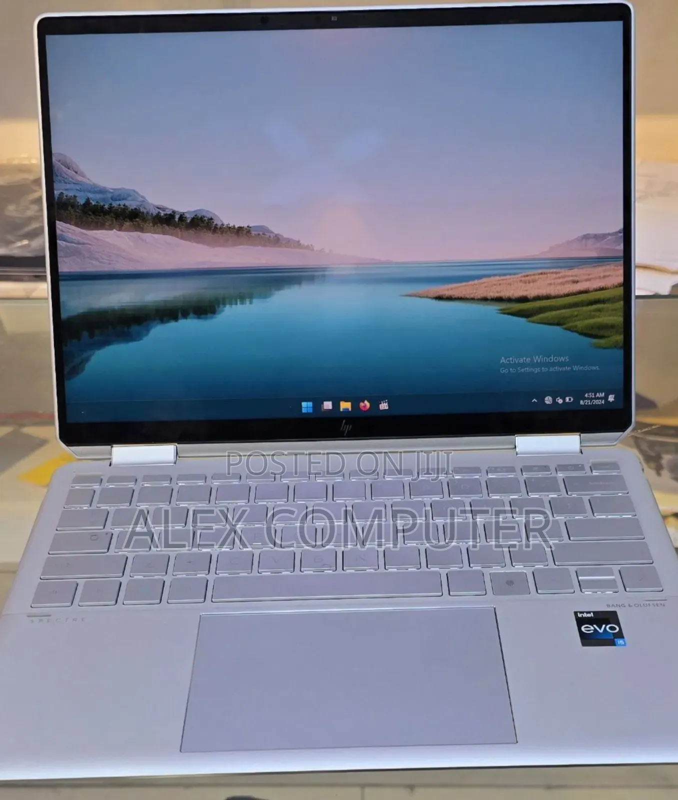 New Laptop HP Envy X360 8GB Intel Core I5 SSD 512GB