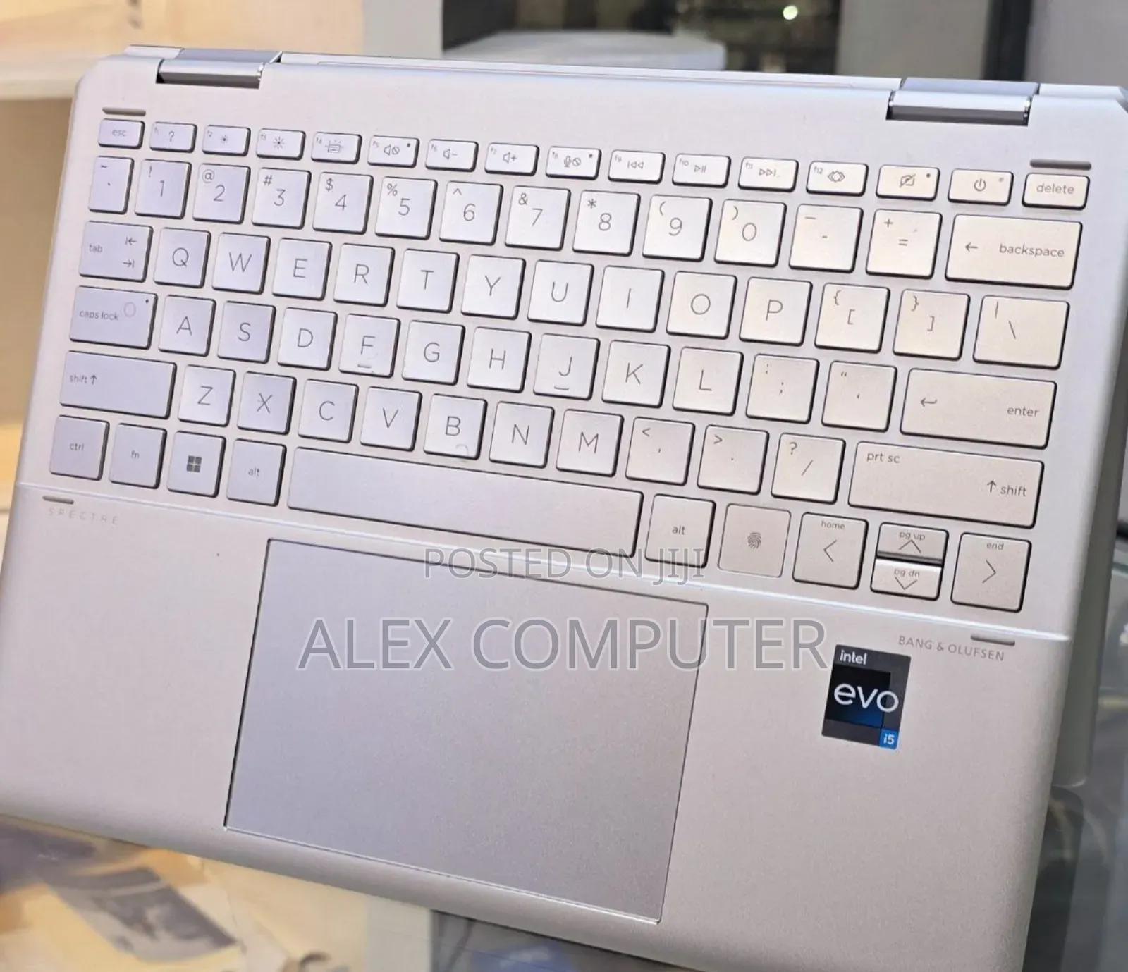 New Laptop HP Envy X360 8GB Intel Core I5 SSD 512GB